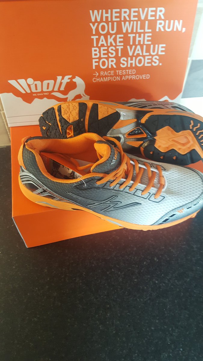 CarlAvery86's tweet photo. Delighted with yesterday's prize at Bedford duathlon thanks to @Nicetri_Events can't wait to give them a go #alphawoolf https://t.co/Mfansmpt3D