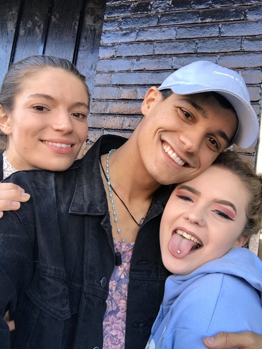 CosmosNCreature's tweet photo. Selfies with #CosmicCreatures in SF part 3 https://t.co/V83ZGQ8TU1