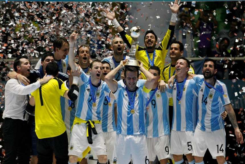 PasionSeleccion's tweet photo. [LOS CAMPEONES EN CASA] #Argentina 🇦🇷 será sede de la #CopaAmérica🏆de Futsal que se disputará del 5 al 12 de abril. ¡VAMOS POR OTRA ALEGRÍA! https://t.co/XWjRUcVfF7