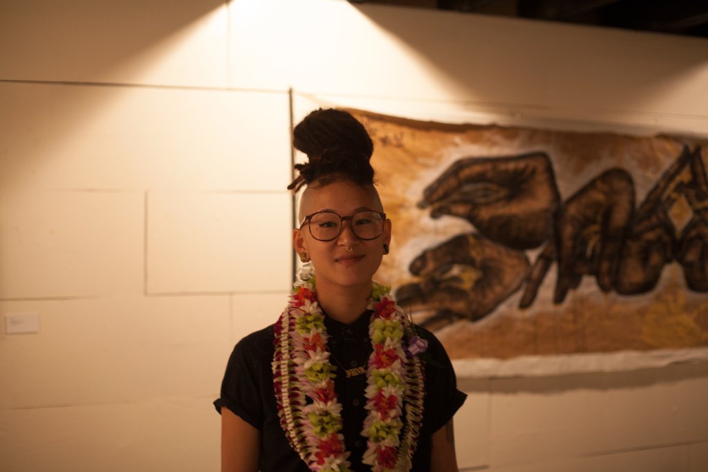 Meet Lala Openi, a multimedia artist who shares her art based on her experiences. hnlflow.wordpress.com/2017/03/13/flo…