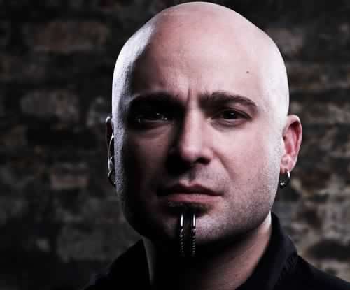 Happy birthday David Draiman of One of the best singers in rock imo (KA) 