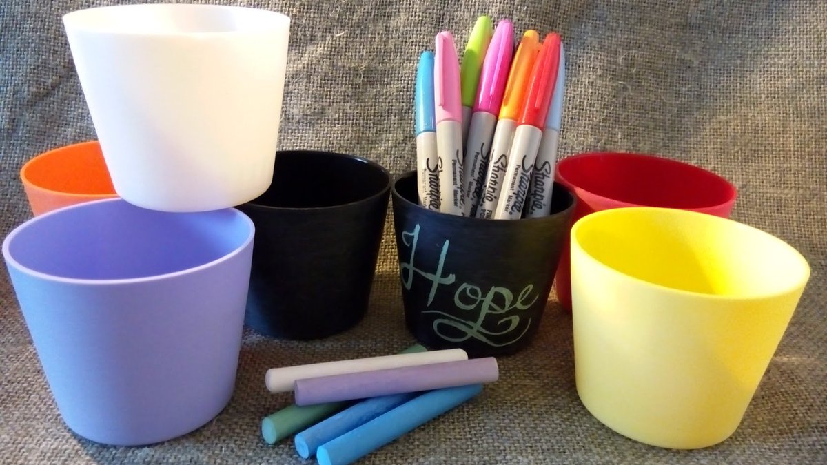 hackurflowstate's tweet image. Colored Chalkboard Vase - (White)

goo.gl/cVLHCJ

100% chalkboard all the way around top to bottom.

Free Shipping!