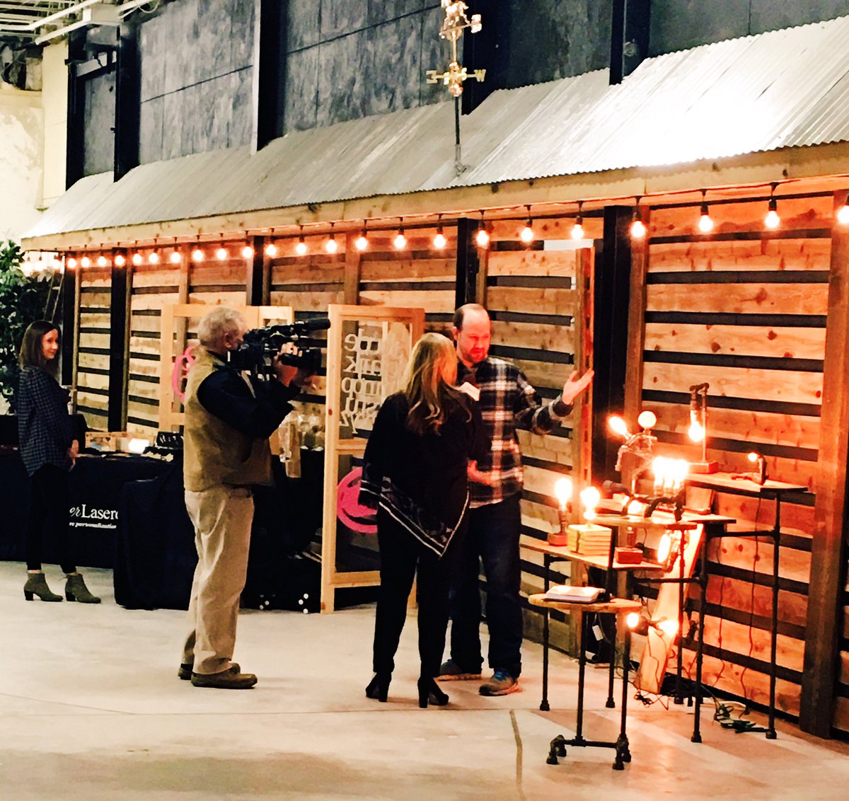 Thx <a href="/DeAnnStephens/">DeAnn Stephens</a> for coming to #DistillerySquare today!  Come out #Friday #Lexington #DistilleryMarket <a href="/GrandReserveLex/">The Grand Reserve</a> <a href="/BarrelHouseLex/">ben.eth</a>