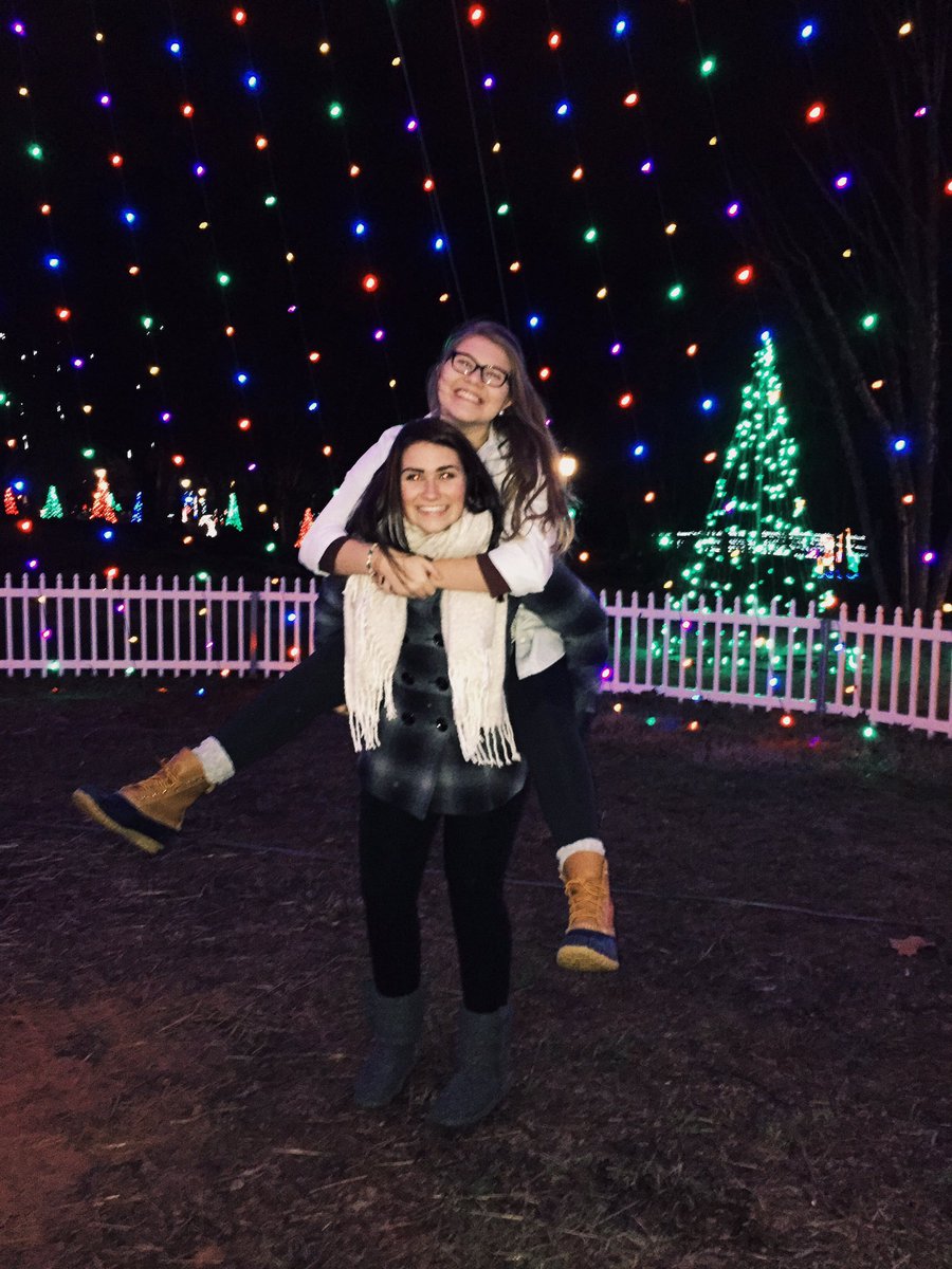 hannah_beets's tweet photo. Happy 19th birthday Jen!!! Thankful for you and all of our memories over the years. lets go back to Mexico soon pls https://t.co/0aedIOVUYc
