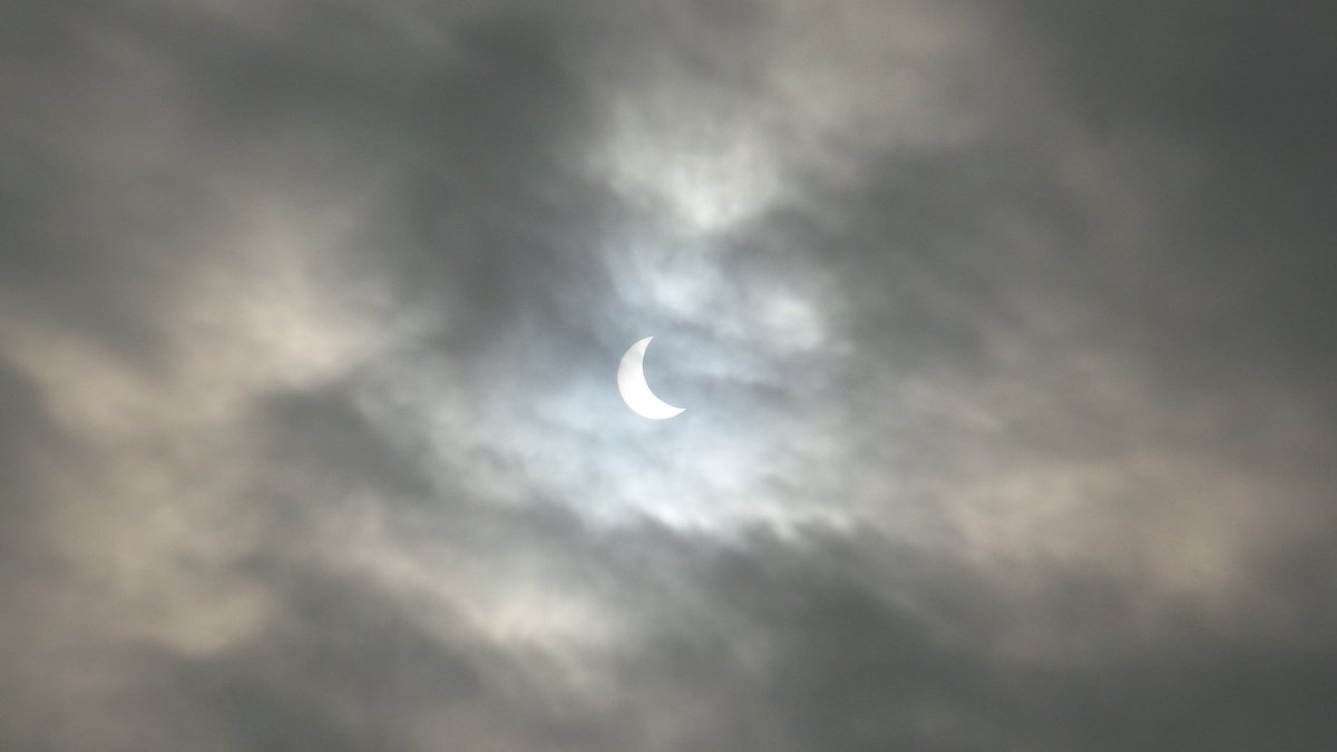 #solareclipse #selfshot #phonecamera