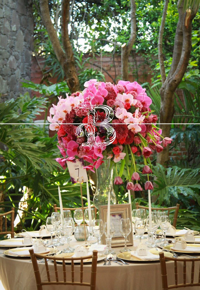 Flower Decor never been so magestic at #SanMigueldeAllende #weddingsmexico @BodasSanMiguel