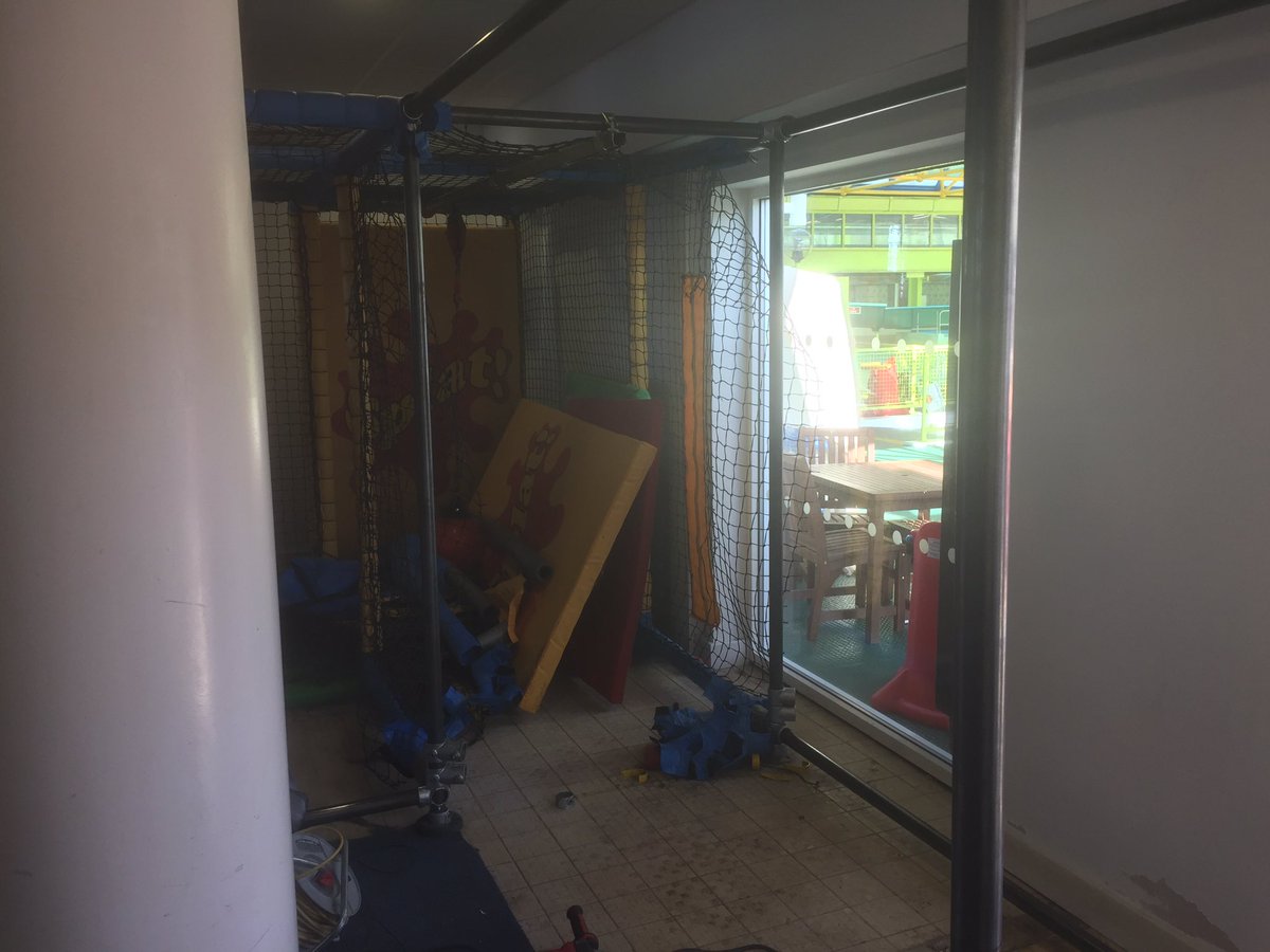 HunstantonOasis's tweet photo. #aliveadventures first day of refurbishment reopens Saturday https://t.co/wQBmBRv2bP