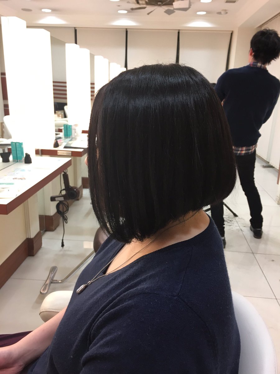 あやか Op Twitter カットモデル アシンメトリーボブ 極端なアシンメトリーなスタイル サロモ募集 Dm又はline Mss9666g カットモデル サロンモデル Ash練馬 パーマモデル カットモデル無料 カラーモデル 材料費のみ 撮影モデル サロモ サロモ募集