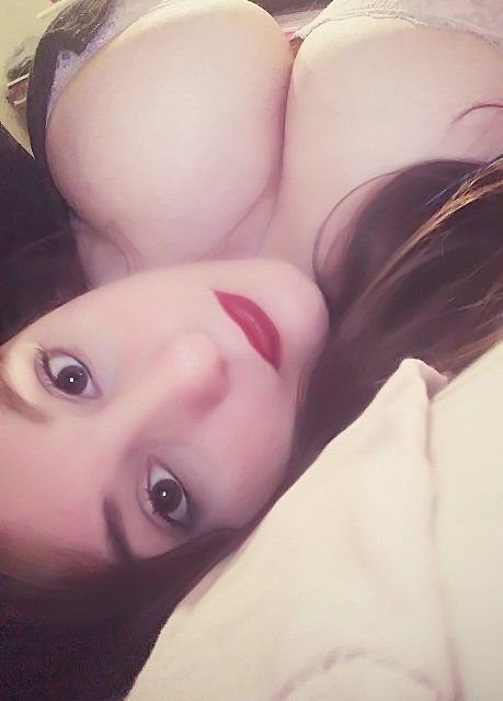 New profile picture. What do ya think? https://t.co/EUMxVosecb