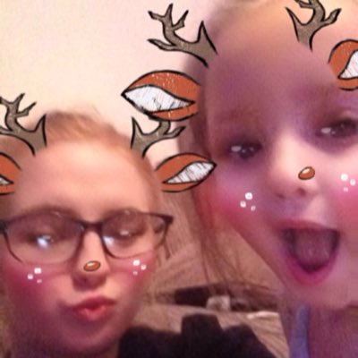 its_chloexox's tweet photo. #NewProfilePic https://t.co/KpHhjNCalB