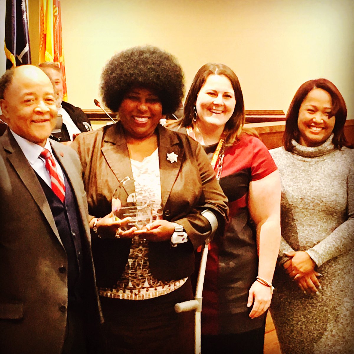 KeepBCBeautiful's tweet image. We love our Volunteer Board, @PalmettoPride, @kabtweet and KSCB! Thank you for presenting this award to Detra for her volunteer work!!