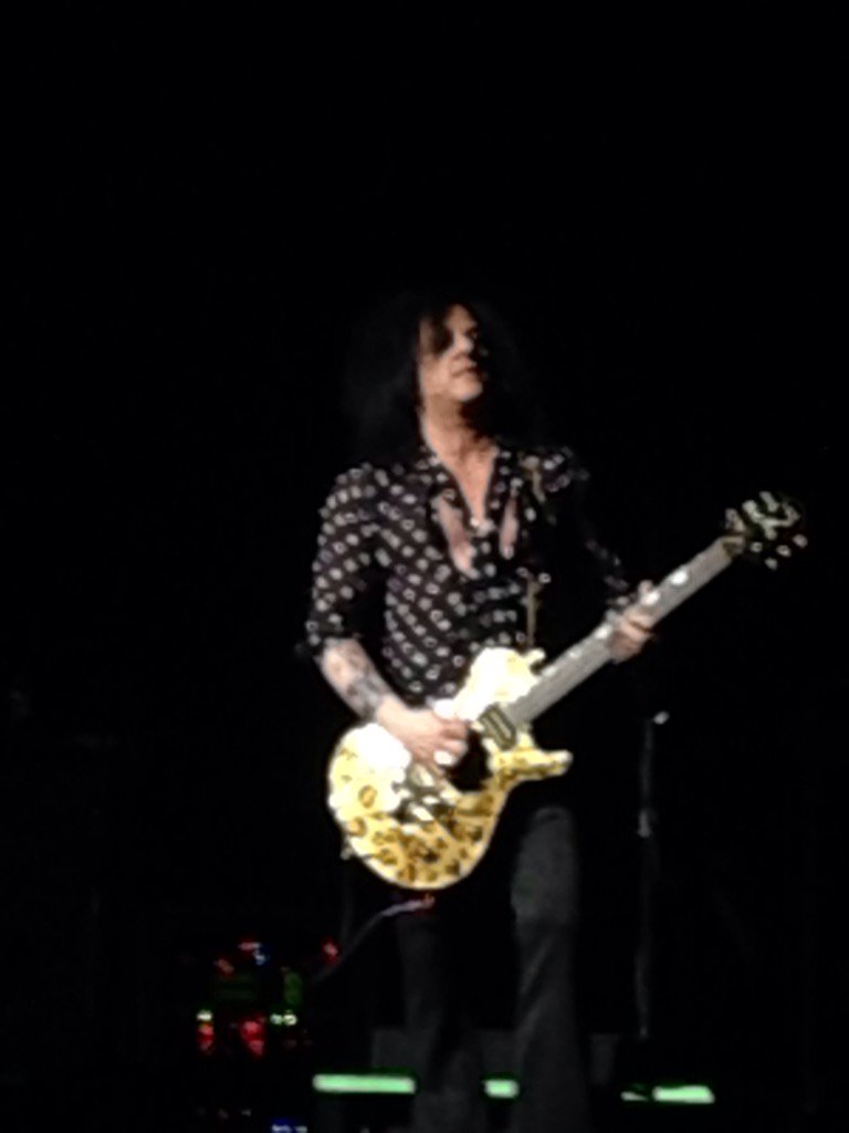 MarkThomasKXNT's tweet photo. Steve Stevens featuring @BillyIdol @MandalayBay House of Blues last Saturday. https://t.co/sPzE0wfkhQ