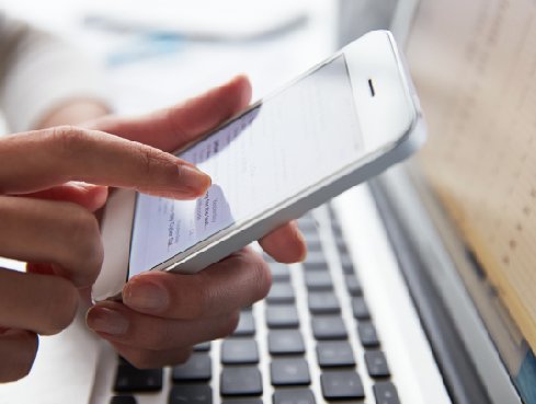 OnecomUK's tweet photo. Why choose mobile services from Onecom? We offer competitive hardware prices, flexibility &amp; reliability https://t.co/Nvd8JNPSzl https://t.co/OdlT3hyx37