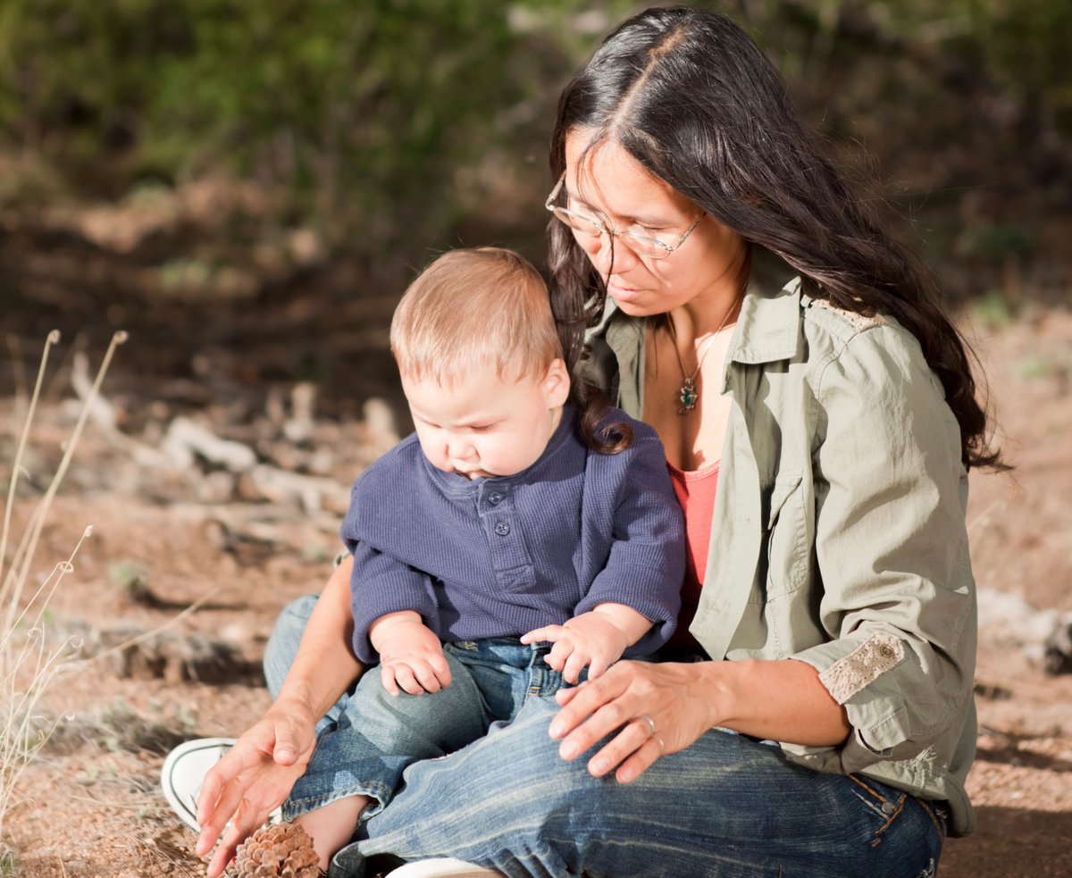 IndianCountry's tweet photo. StrongHearts Lauches New Crisis-Line for Native Survivors of Domestic Violence https://t.co/cuLAYYA5i5