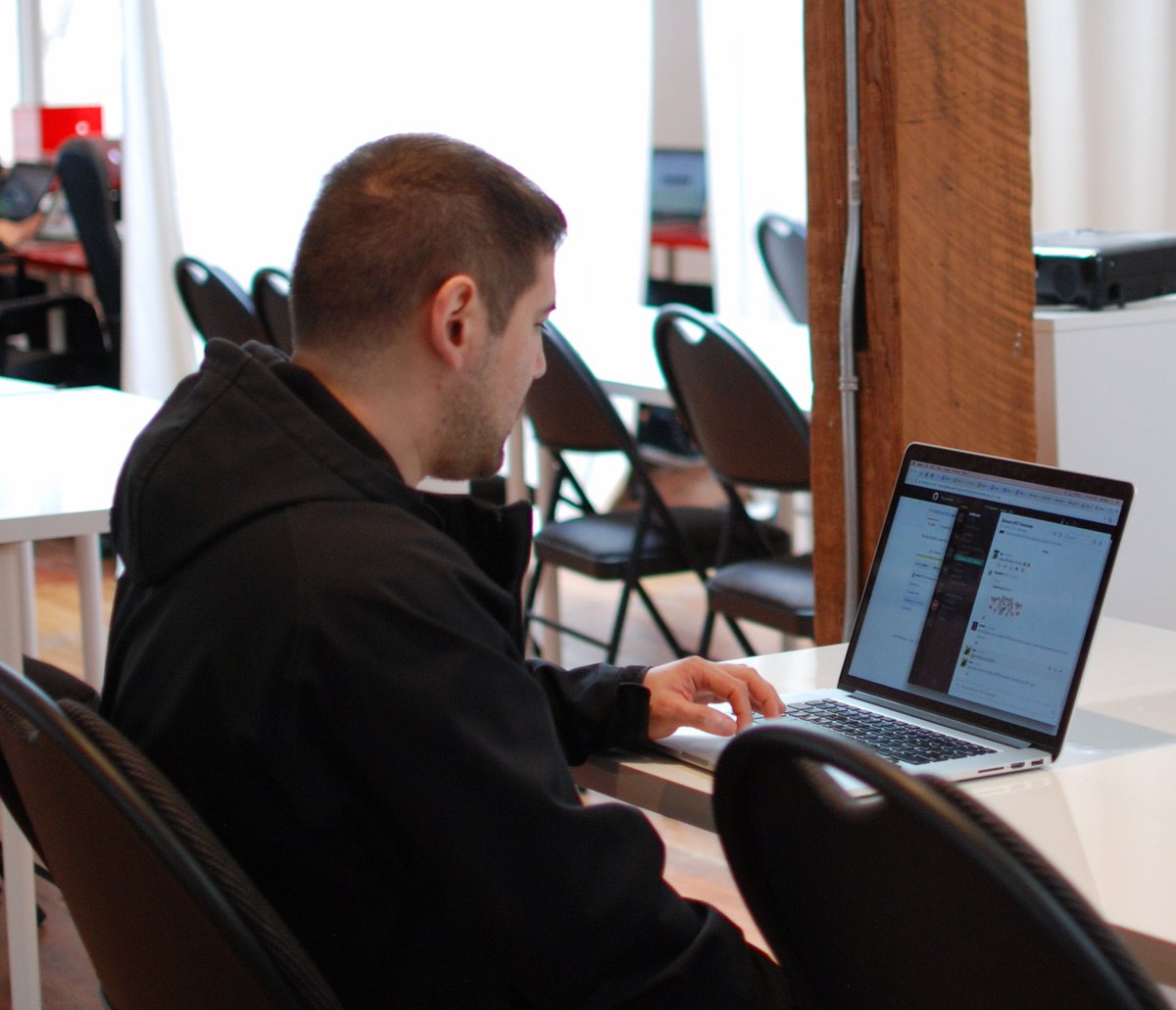 CodeCoreCollege's tweet image. We &lt;3 our TAs! Great shot of new TA Ian Suda aka Lead Developer at @Ayogo!
#CalmBeforeTheStorm #CodeCoreCrew #CodeCoreLife