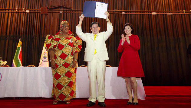 julietkim_'s tweet photo. Don't miss out this moment. 1st annual commemoration.... HWPL
♥ #LIVE https://t.co/2pg47b2yG4
#HWPL #DPCW #peace #cessation_war https://t.co/k3fR1Ed6g5