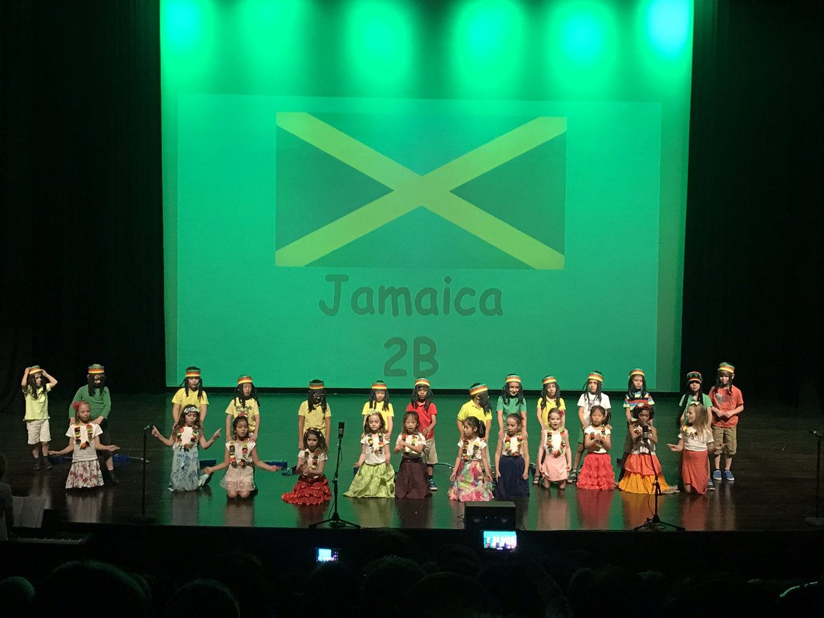 EmeraldWSO's tweet photo. I was taken on an amazing journey around the world dancing and singing with #Emerald FS2, Yr1&amp;Yr2! #Amazing #Proud #storyoftheworld 🌎 💃🏻🥁 https://t.co/WBomBjdxoG