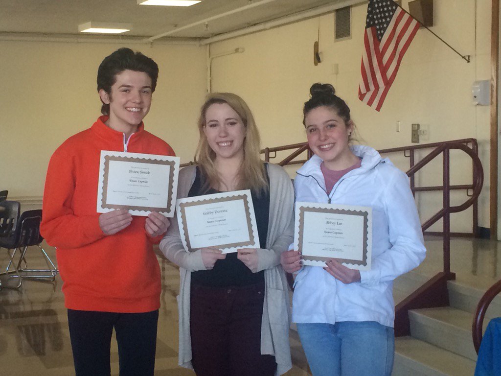 matignonswim's tweet photo. Matignon Captains @gabbyyd__ @abbeeyylee @shane91599 https://t.co/PvCRY9wknT