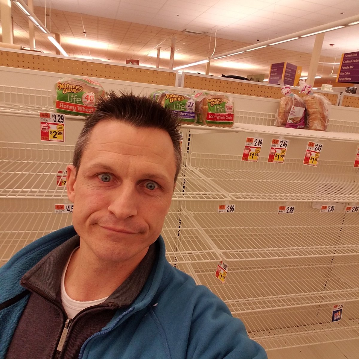 markrileycomedy's tweet photo. Guess what's about to happen? #WinterStormStella #WhenWillSpringStart #IHateSnow https://t.co/O4JJgOZYtF