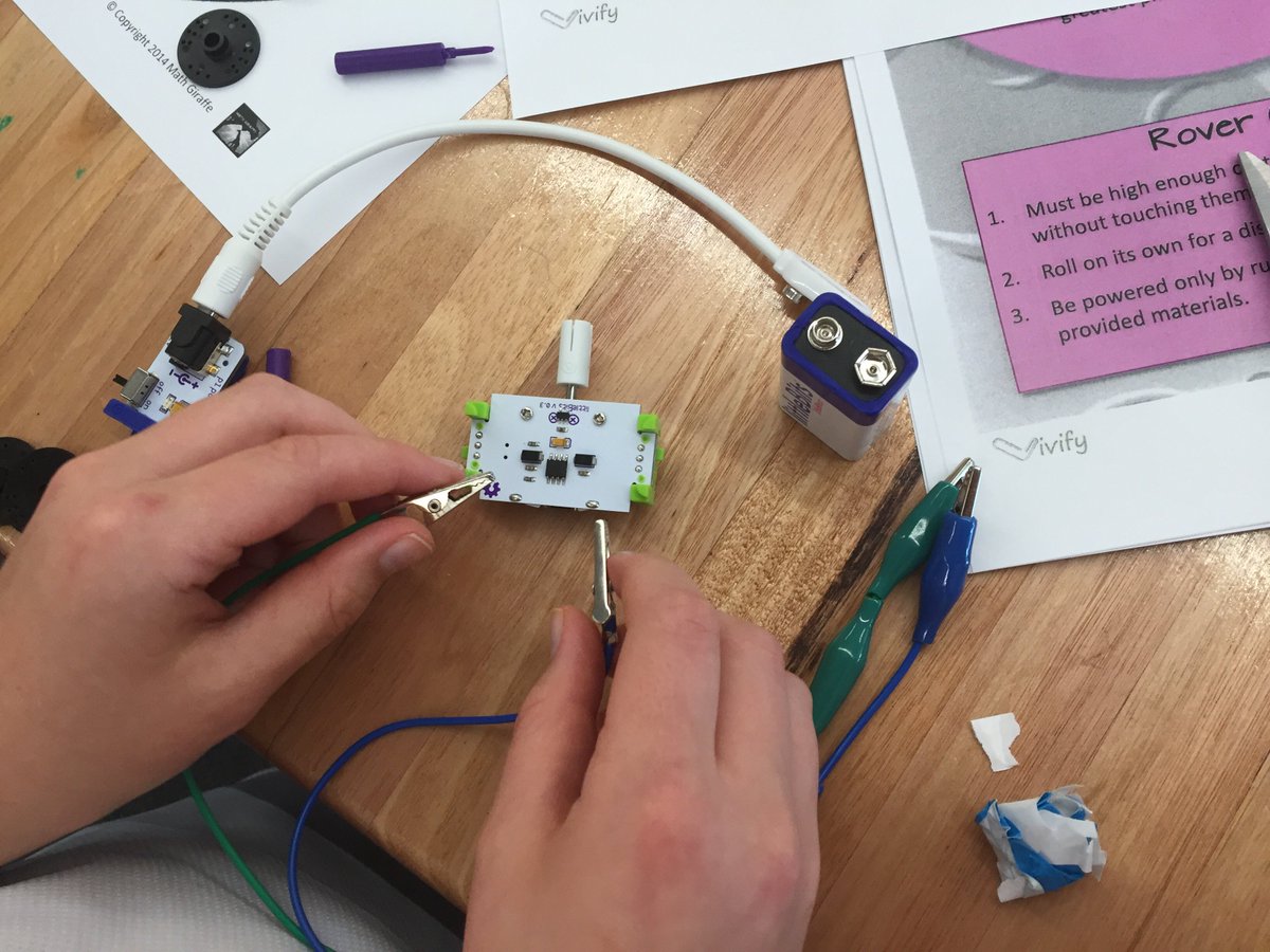 _TheSandpit's tweet photo. Happy Pi Day! Rubber band rovers are this weeks challenge! https://t.co/huiZNVHsC6