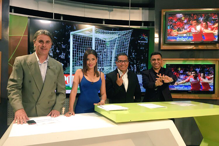 Dxtsinlimite's tweet photo. Es momento de @Dxtsinlimite ¡CÁMBIALE YA!! https://t.co/IVp8sVov5F