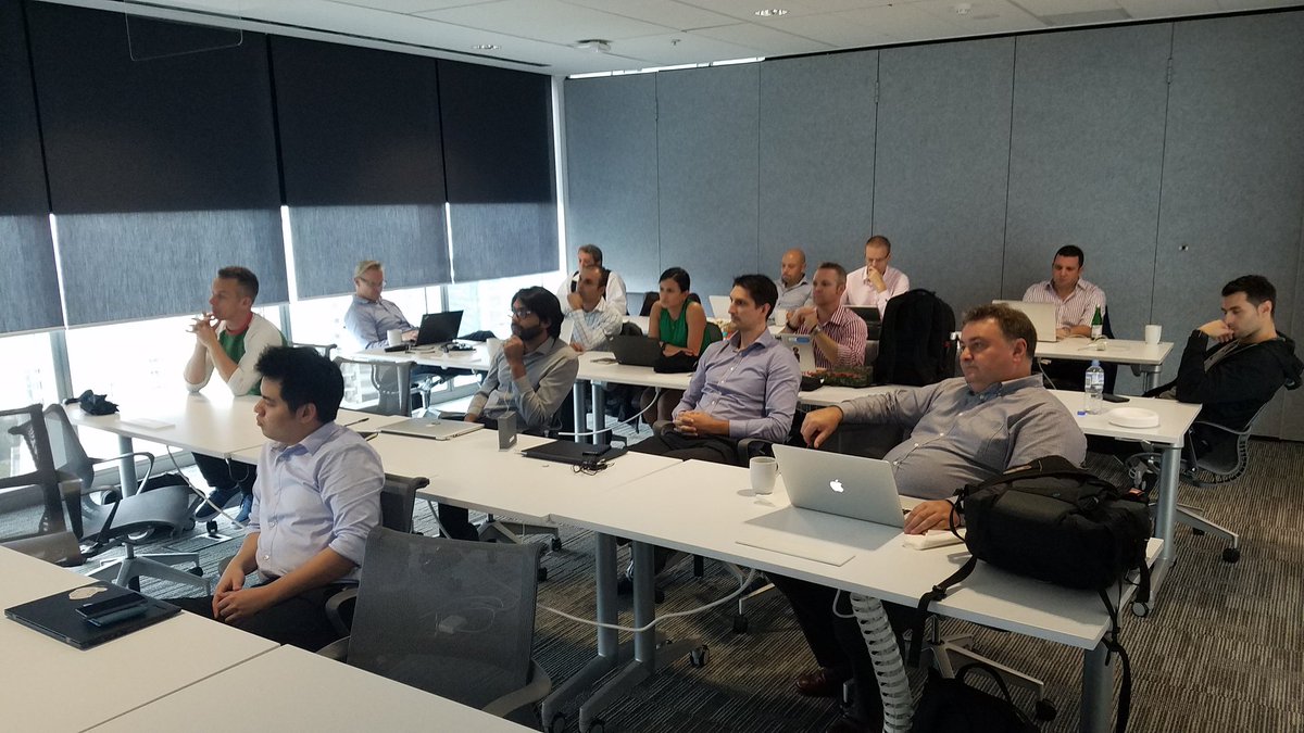 petergjones's tweet image. #ENRoadshow - #UADP #ProgrammableSilicon #NetworkEvolution #ENCS - get the #CiscoDNA message out to #LocalSEs
@CiscoEnterprise @CiscoANZ