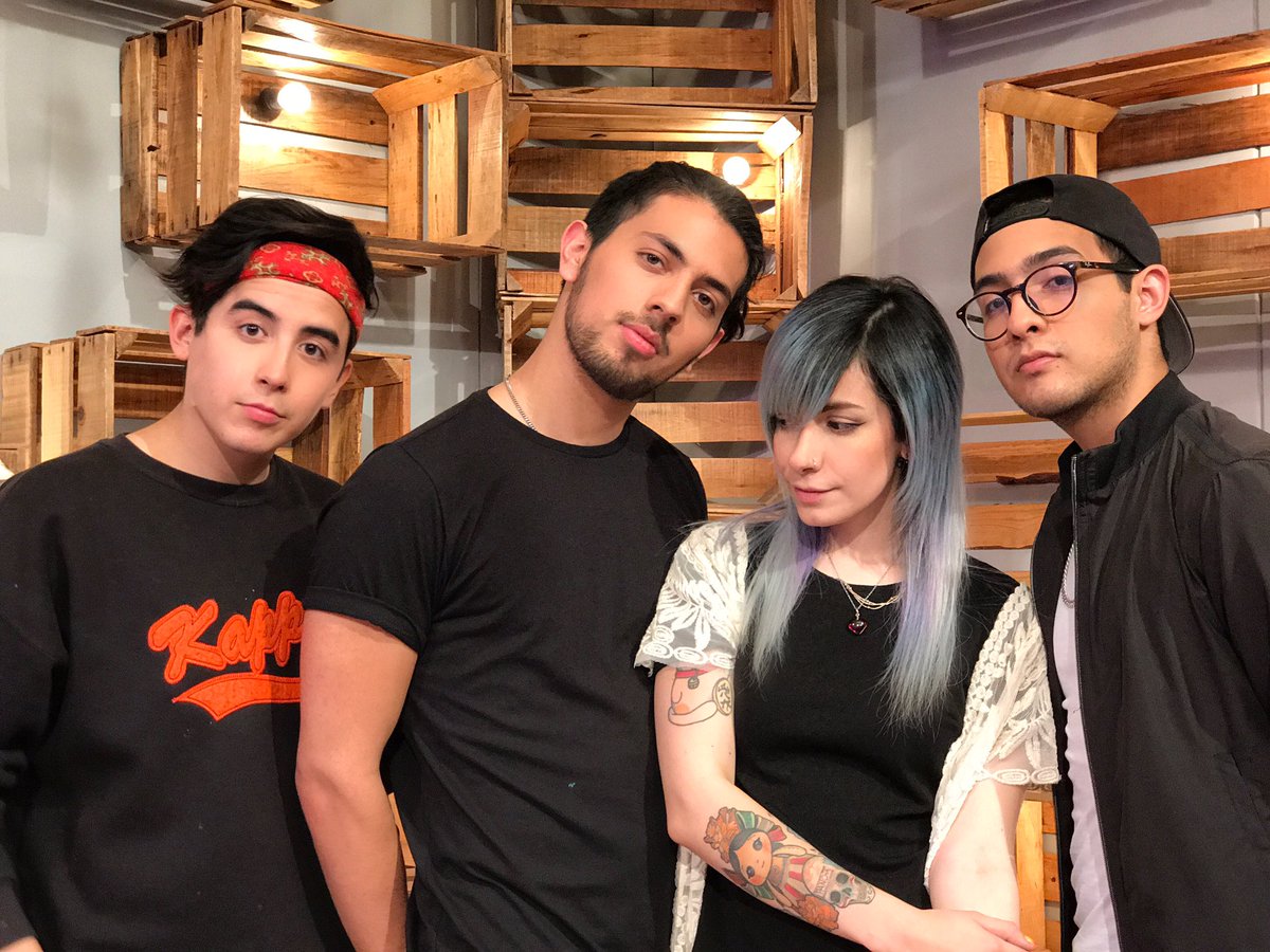 Gracias por invitarnos hoy <a href="/NuMusicOficial/">Nu Music TV</a> ✌️🖤😆♥️