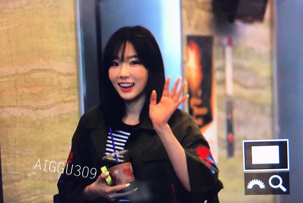 [PIC][14-03-2017]TaeYeon trở thành khách mời trên "KBS CoolFM Park Jiyoon's Gayo Plaza Radio" + Ghi hình cho chương trình "KBS Yoo Hee Yeol Sketchbook" vào hôm nay C62ObJdUwAA2xOc