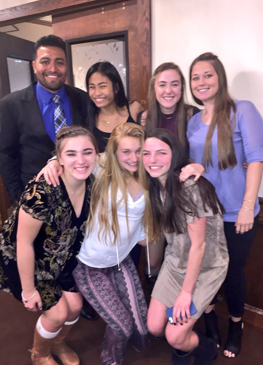 ms_carado's tweet photo. RM Girls' Basketball banquet 2016-17 🏀🚀 Thank you to Coach Oakes and Mrs. Sherman for putting together a great night! #RMRockets https://t.co/px2EwNE6o6