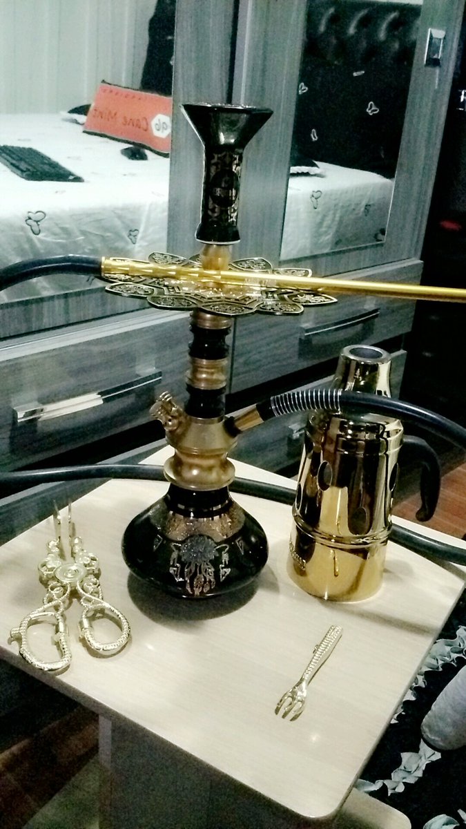 Rogerssoft's tweet photo. Um sonho... #HookahTime #New #Hookah #Boho #Zeus #Smart #EBS #BrMade #Gold https://t.co/tpuzPfAOgN