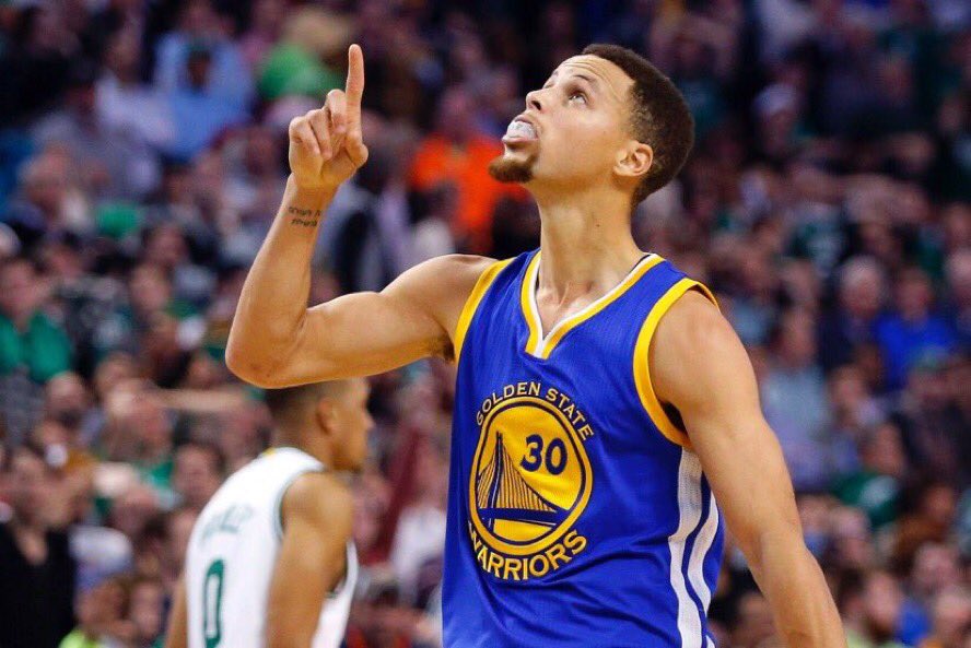 WorIdStarComedy's tweet photo. Your life is on the line, who are you trusting to score 40 points?

RETWEET for peak Kobe Bryant
FAVORITE for peak Steph Curry https://t.co/SROk0mDYnG