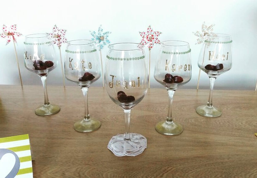 linepointdecor's tweet photo. Copas decoradas despedida de soltera https://t.co/wAT8tSBia2