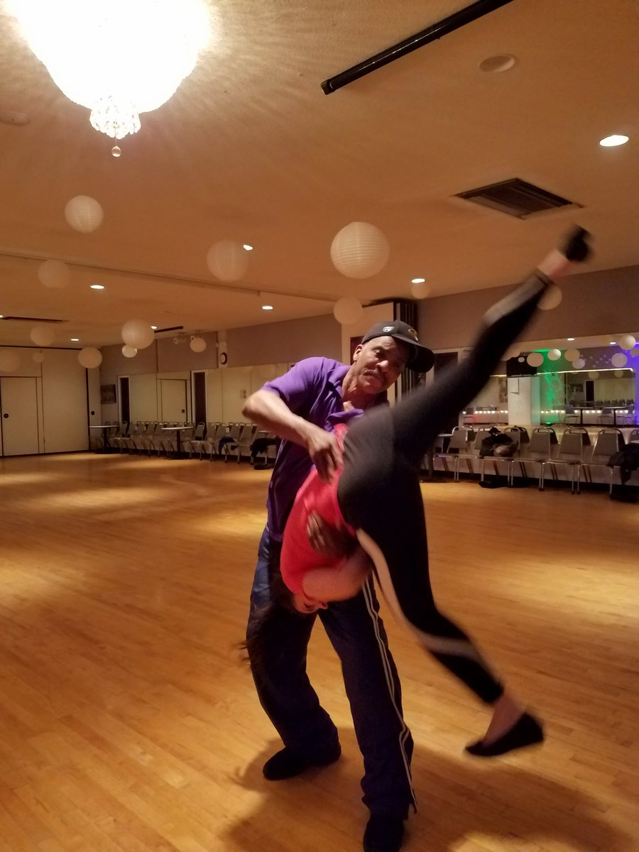 CarrieTergin's tweet photo. We're going to do WHAT!? @SSMHealthMidMO #DancingWiththeStars #DancingJCMO https://t.co/i8PLNTRXTr #FliptheMayor #MayorTergin https://t.co/FVdIvqmcA1