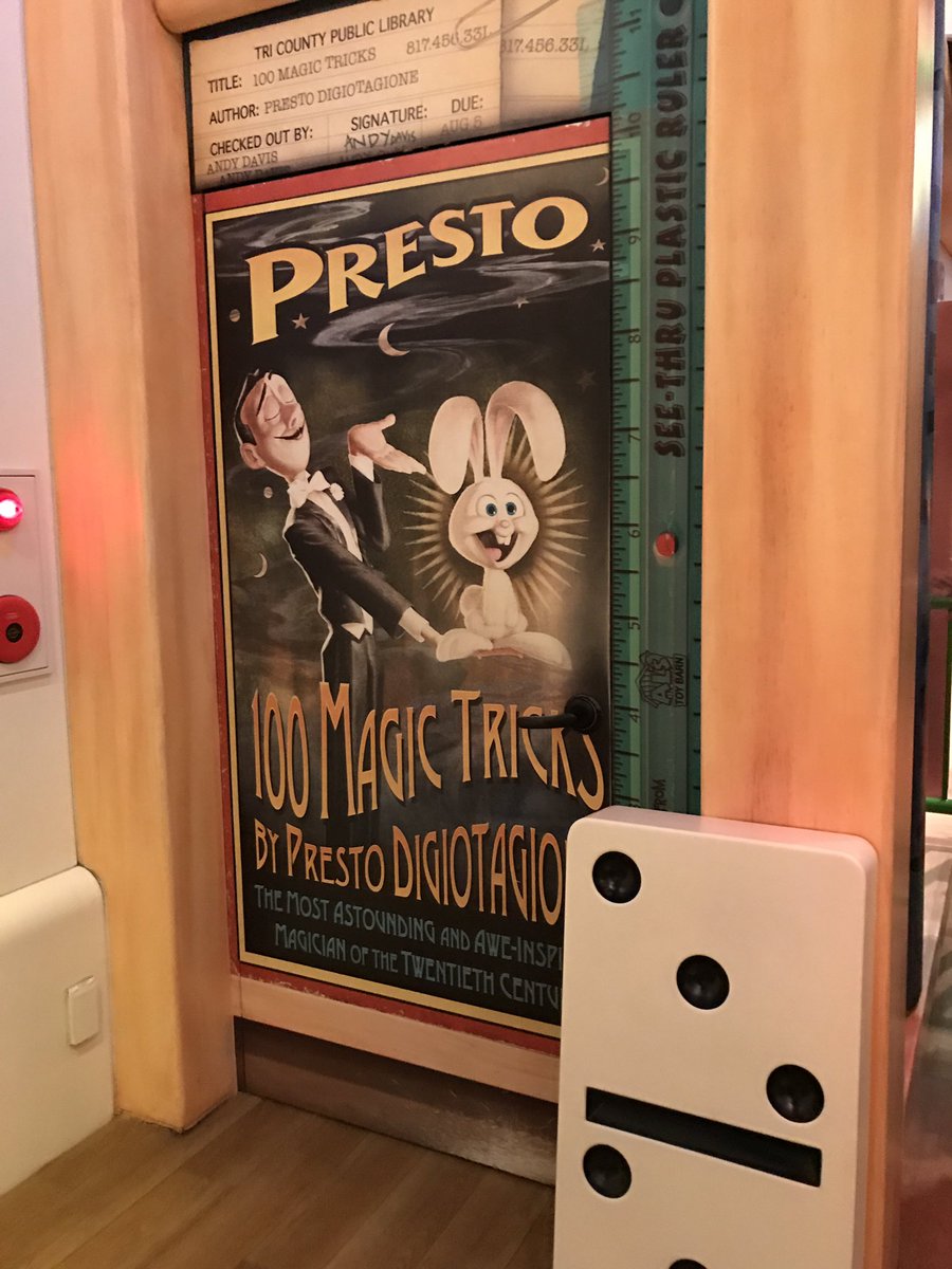 John Koya على تويتر 昨日トイマニに初めて乗ったけど ピクサー短編アニメーション関係のものがたくさんあって 友達より興奮してしまっていました笑 おもちゃの世界で 幼い子供になった気分で楽しめるアトラクで楽しかったです ディズニー ディズニーシー