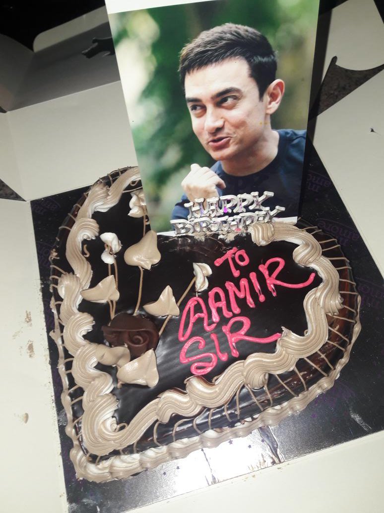 I Cordially wishes to a  very happy birthday to my all time favorite and one superstar AAMIR KHAN. 