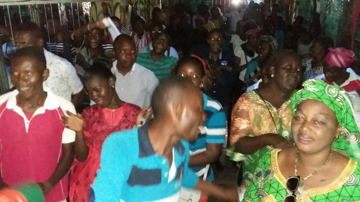 La commune de la Kenya , réputée être une zone rouge , nous a réservé un accueil chaleureux.
Bravo à la cellule Safari /PPRD
<a href="/pprdofficiel/">PPRD</a>