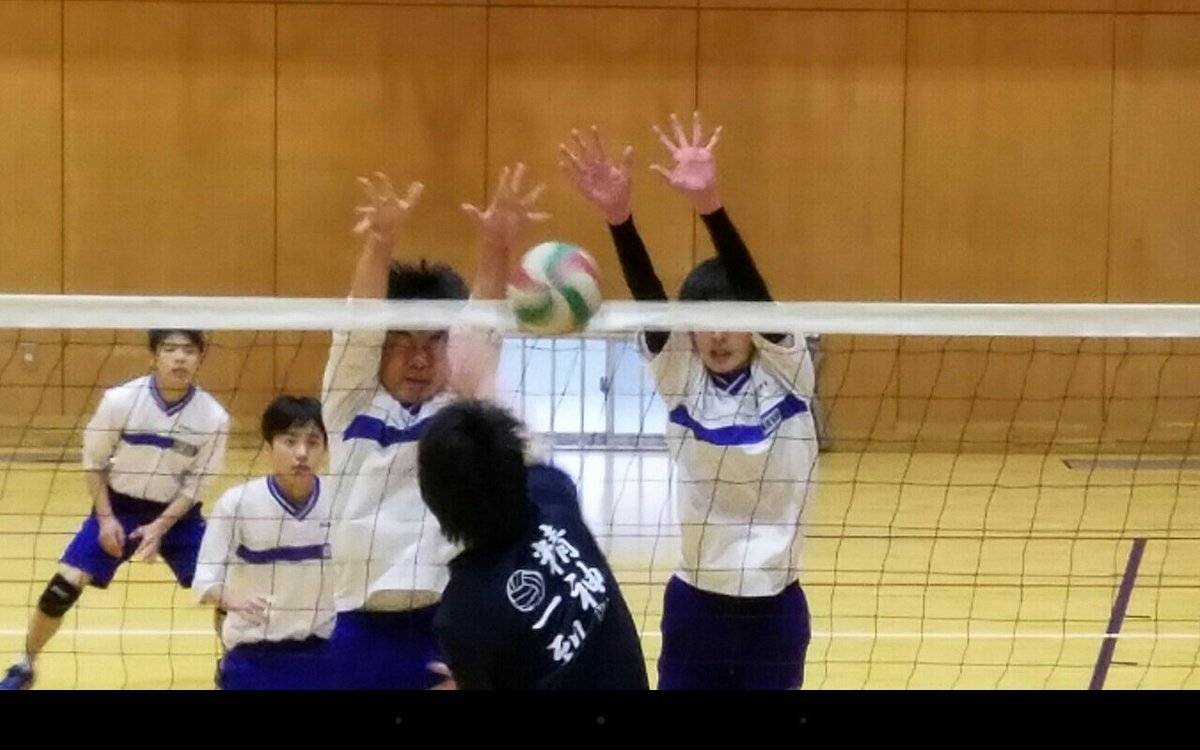 rei0806maeda's tweet photo. いや、どんな顔でブロック飛んでんねん笑😂 https://t.co/amoNdMfEPX