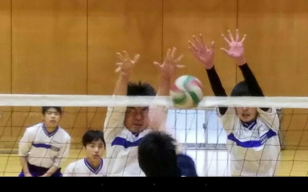rei0806maeda's tweet photo. いや、どんな顔でブロック飛んでんねん笑😂 https://t.co/amoNdMfEPX
