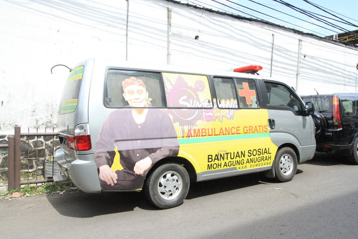 AryaCipro's tweet photo. Keluarga mohammad salman ,mendapatkn pelayanan Ambulance GRATIS Radio Citra Progo,di antar jemput ke RS.Hasan Sadikin BDG, https://t.co/jhZxHdoNrh