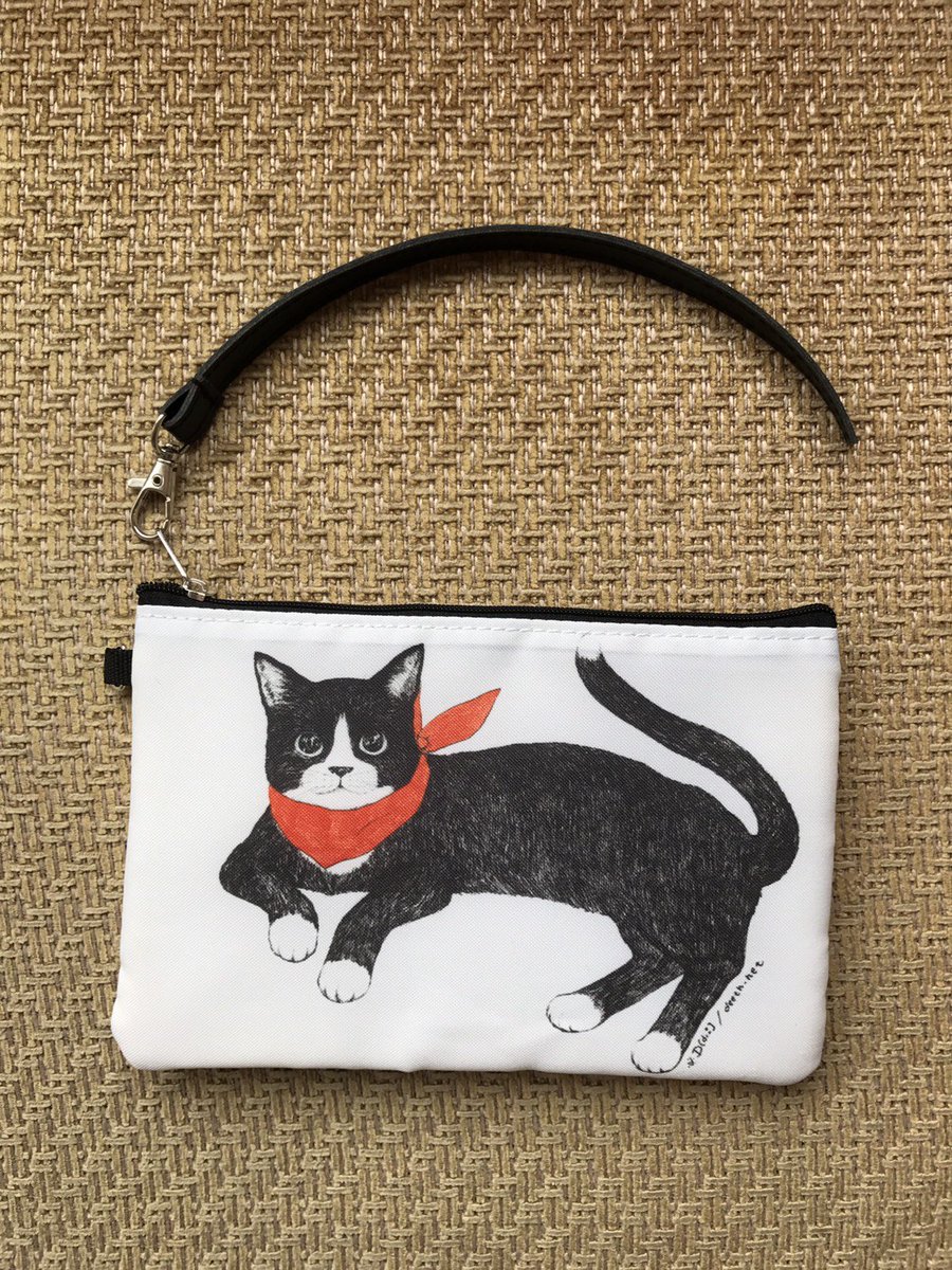 装苑online アーティスト D Diː さんの新着ブログ 最近のこと 猫ポーチとか試写会とか Effe Beamsとのコラボ付録の猫ポーチのイラストを手がけさせていただきました T Co Huwi367xpe