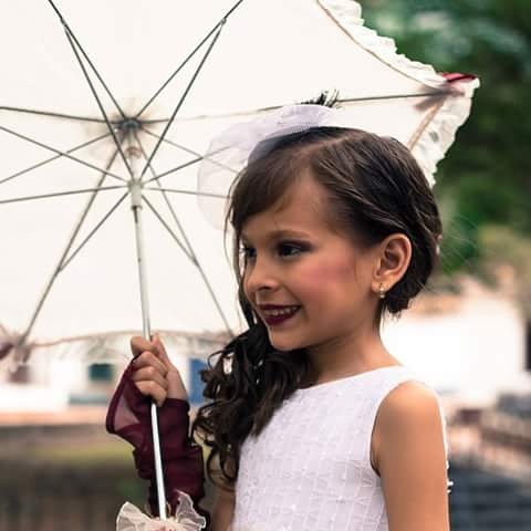 YennyMontoya19's tweet photo. #SesionFotofrafica
#EpocaColonial
#SanPedroDelRio
Modelo:Ailyn Medina https://t.co/KFqhDlMrY2