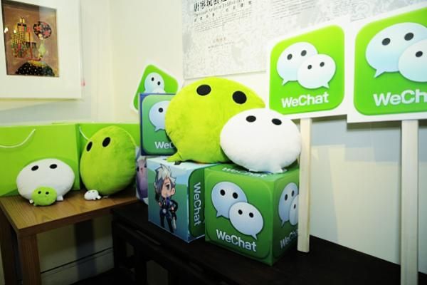 DigiFutura's tweet photo. 9 Most Popular Mobile Apps In #China
 https://t.co/S8KXqn34m7 
#TopMobileApps #WeChat #QQ #UCBrowser #Baidu #Taobao #Tencent #Sogou #UX https://t.co/yALSMPQzCJ