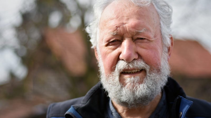 ppistoletti's tweet photo. Pascal Corminboeuf: "Populorum progressio reste une solution aux inégalités de notre temps" #1967 https://t.co/jyXy3VV7kL https://t.co/zVruwj66r0