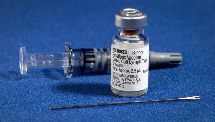 lercionotizie's tweet photo. #ultimora Scienza e salute, pubblicato dall’OMS il nuovo rapporto “Vaccinatevi e non rompete il cazzo”. https://t.co/WGZTUHozeK