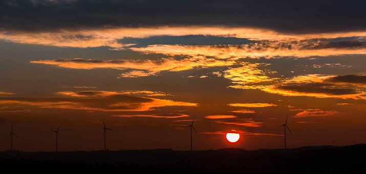 energienieuws's tweet photo. Europese hoogspanningsnetbeheerders ontwikkelen North Sea Wind Power Hub https://t.co/GFg30MWI48 https://t.co/jZCIjNy8EI