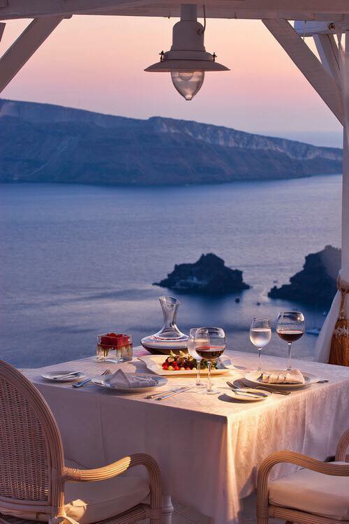 We wish you: Food and sea...romantic dream ! #convivia #foritalianfoodlovers
