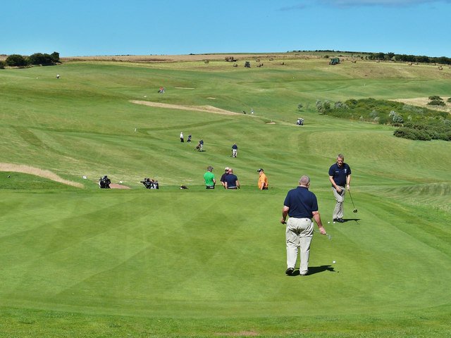 HunleyGolf's tweet image. ⛳️🏌️Who else can't wait for the summer to come?! 🏌️⛳️

🌞😎 Bring it on 😎🌞