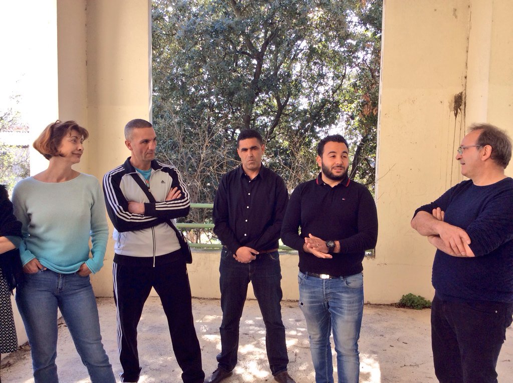Prefet34's tweet photo. Visite #ValDeCroze Préfet Maison pour tous #Colluci asso #Football #Taekwondo athlètes haut niveau #kickboxing #QPV https://t.co/HNjWsrRbnX