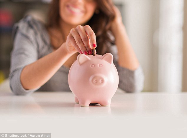 LifestyleHub1's tweet photo. The seven simple money-saving hacks that could save you THOUSANDS a year https://t.co/ZeBiWL7712 #save #money https://t.co/Wf8t4X73KZ