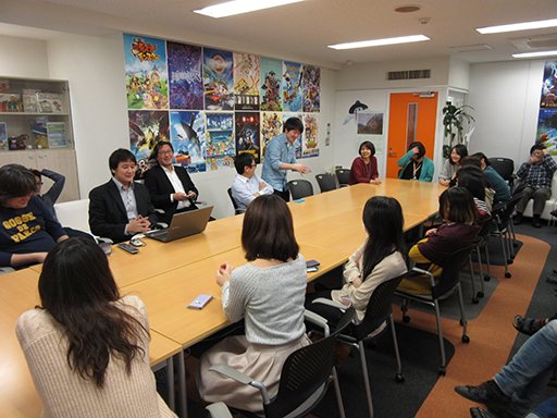 PROPE_Ltd's tweet photo. 本日は #ホワイトデー という事で、女性スタッフ多めなプロペでは、日ごろの感謝も込めて盛大な催しとなりました。今回のために作られた男性スタッフのトレーディングカードを駆使して女性スタッフがポイントを競うゲームで盛り上がりましたよ！ https://t.co/wEkxO1kPDK